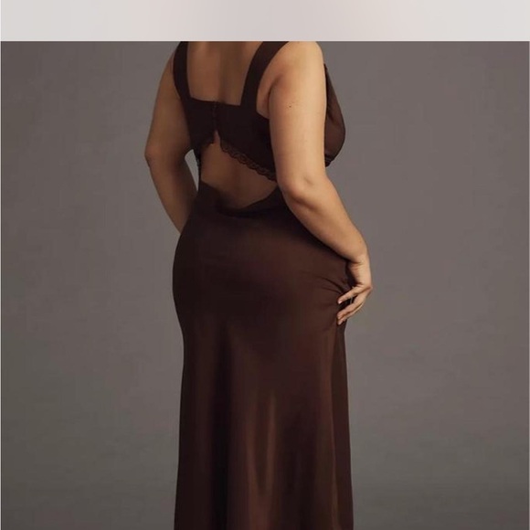 Réformation Provence Silk Lace Slip Dress - Picture 2 of 5